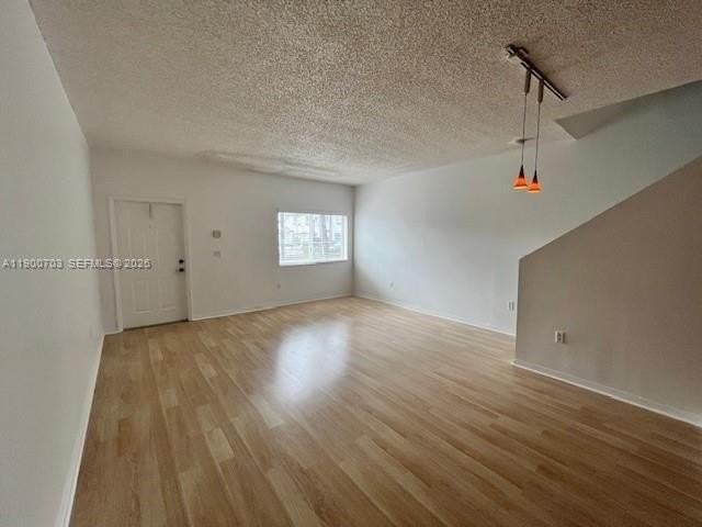 2239 Se 25th Ave #2239 - Photo 3 of 19