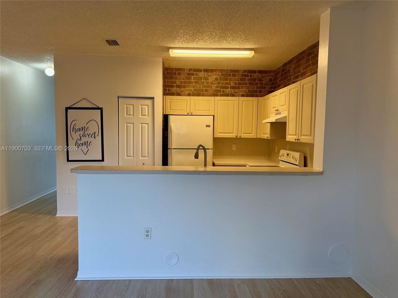 2239 Se 25th Ave #2239 - Photo 4 of 19