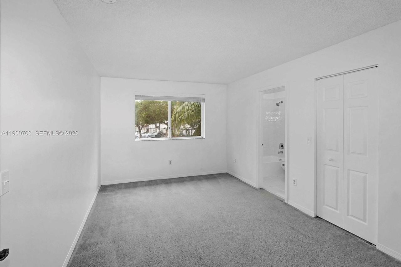 2239 Se 25th Ave #2239 - Photo 6 of 19