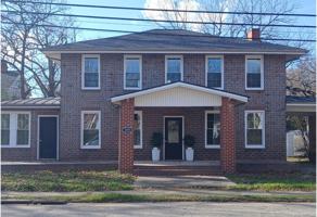 featured image of N Elm St