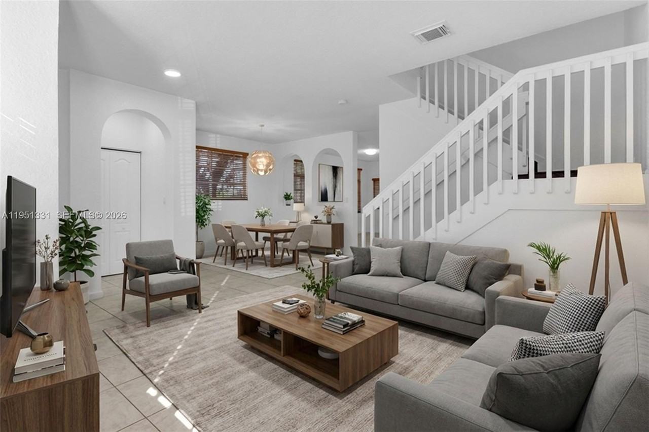 27301 Sw 140th Ct - Photo 2 of 49