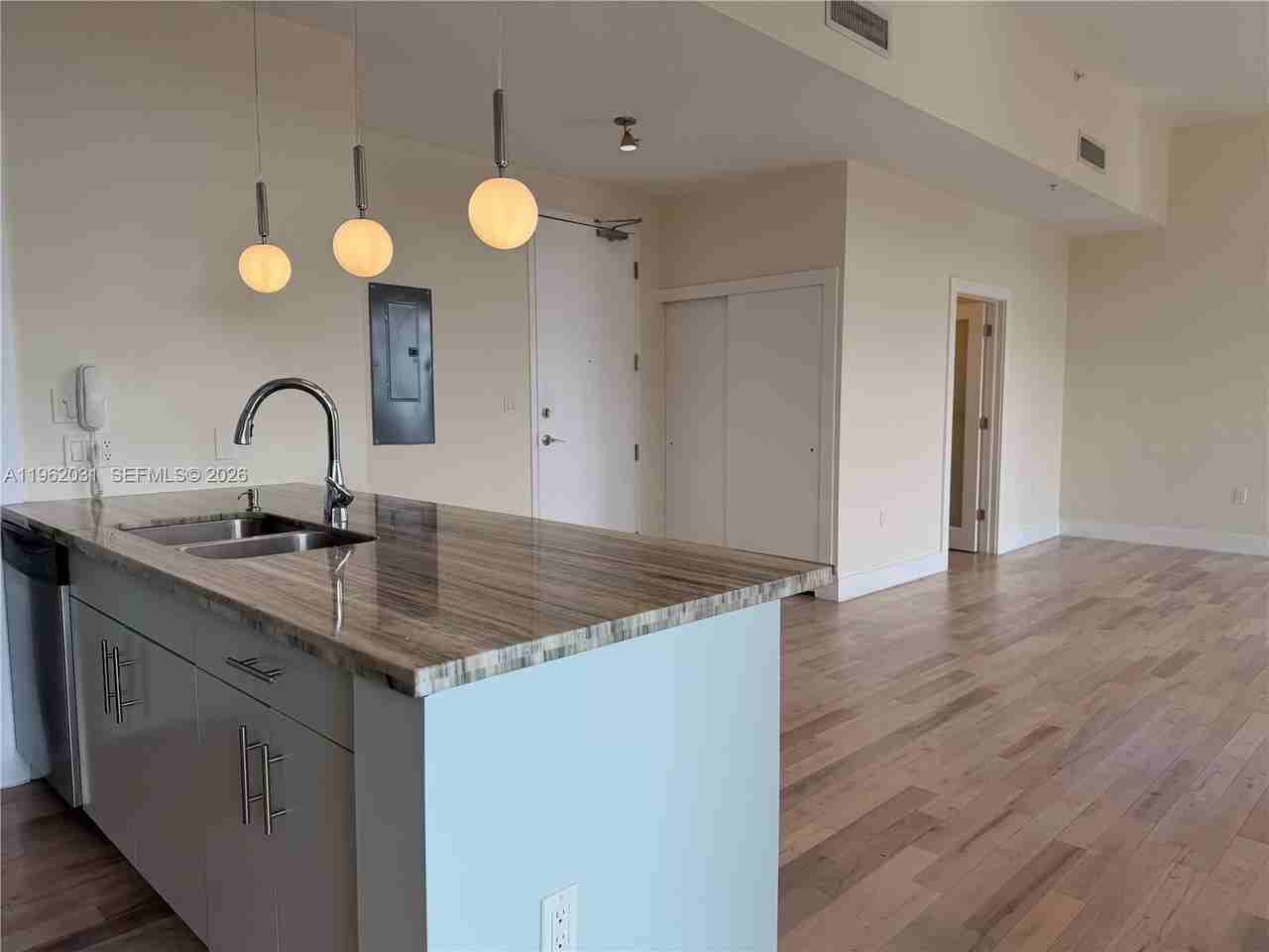 6701 Biscayne Blvd #303 - Photo 6 of 32