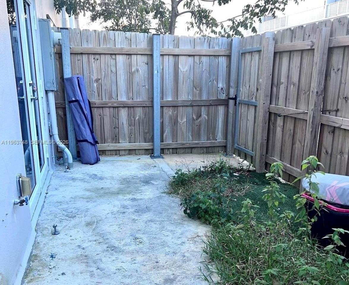 14443 Sw 260th St - Photo 4 of 4