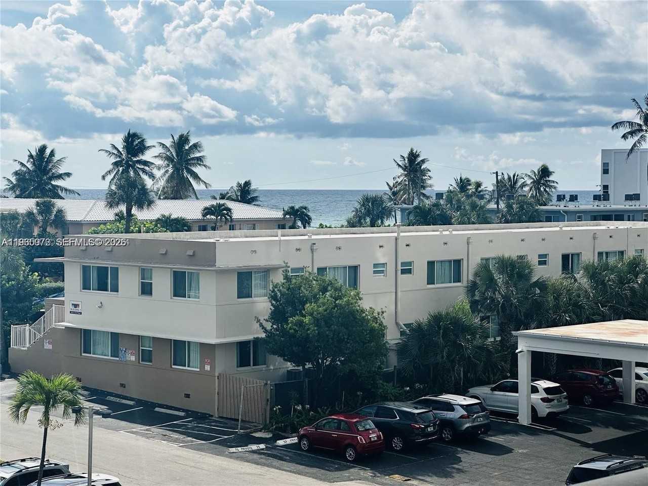 1501 S Ocean Dr #406 - Photo 7 of 17