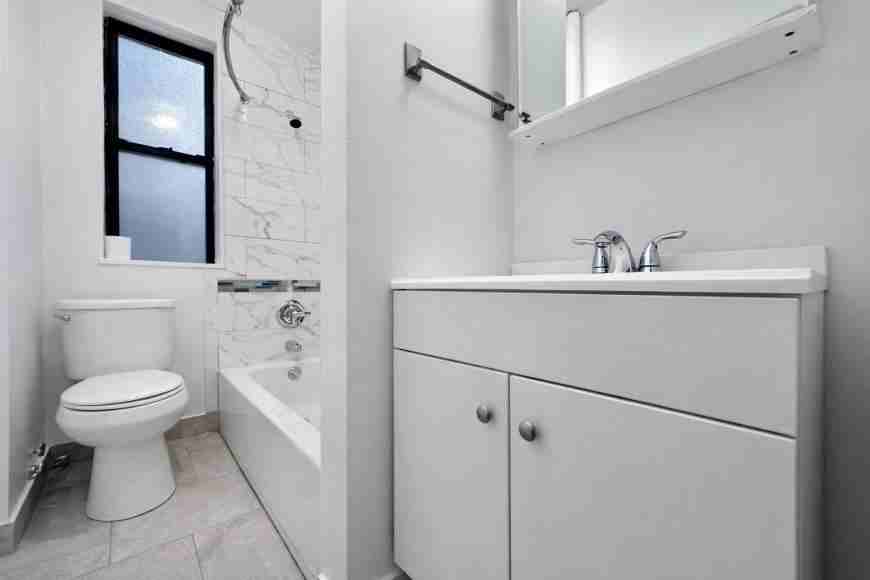 401 E 68th St - Photo 6 of 6