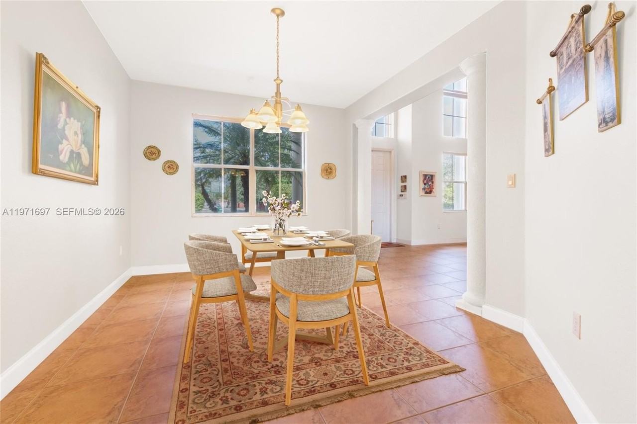 12348 Sw 125th Ter #12348 - Photo 2 of 26