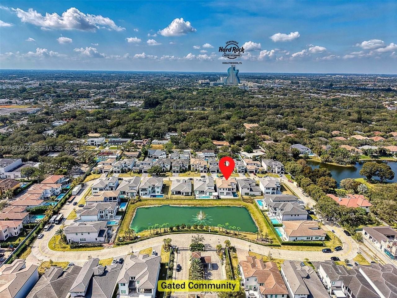 5718 Ashwood Cir W #5718 - Photo 7 of 50