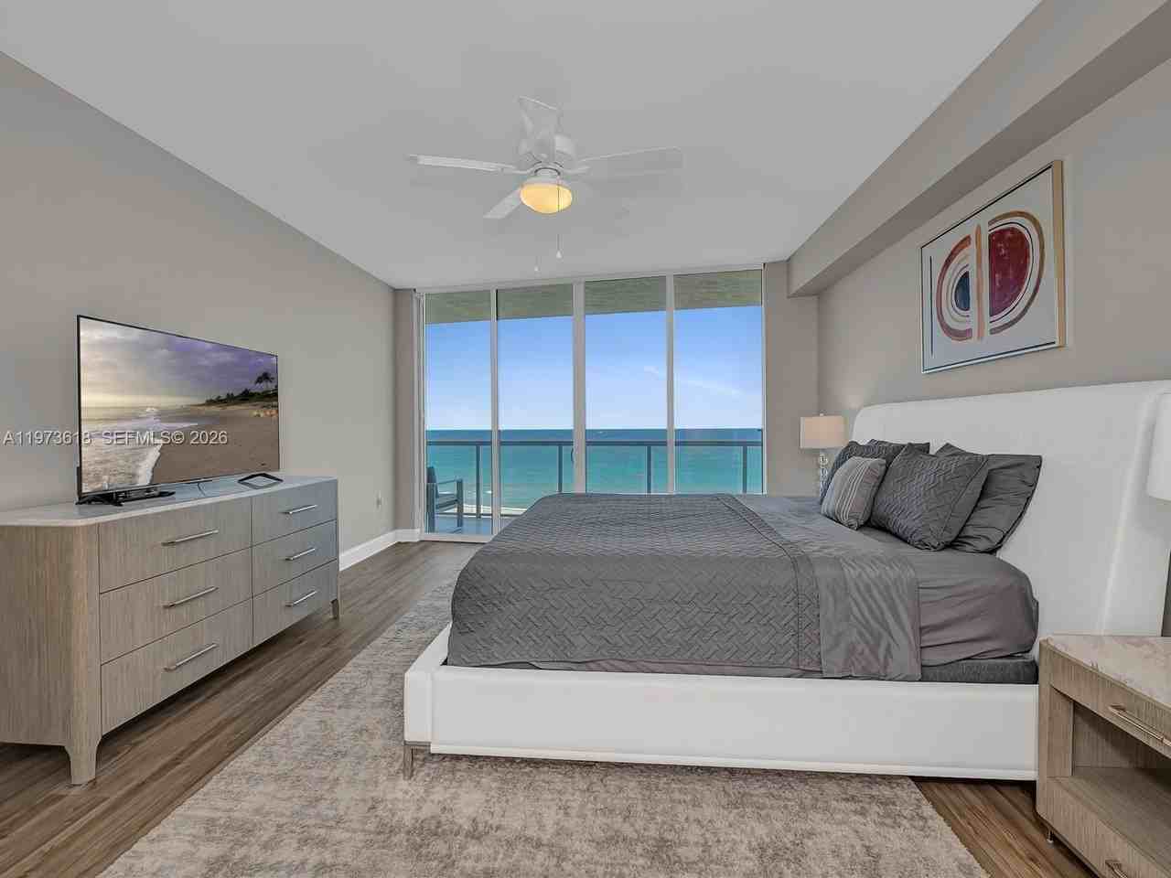 704 N Ocean Blvd #502 - Photo 7 of 40