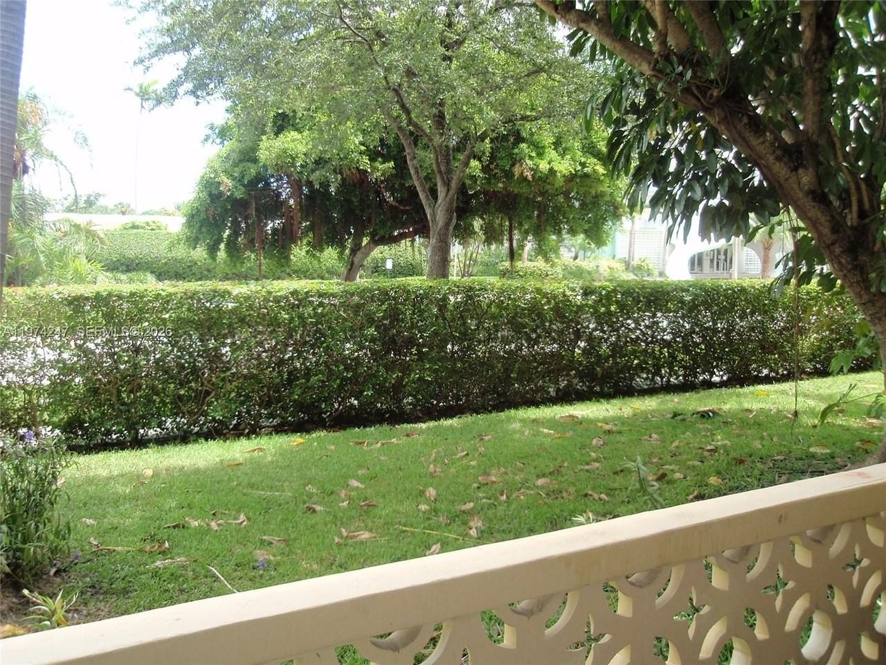 2005 Sans Souci Blvd #104 - Photo 3 of 9