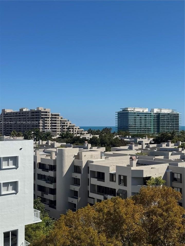 77 Crandon Blvd #9E - Photo 3 of 11