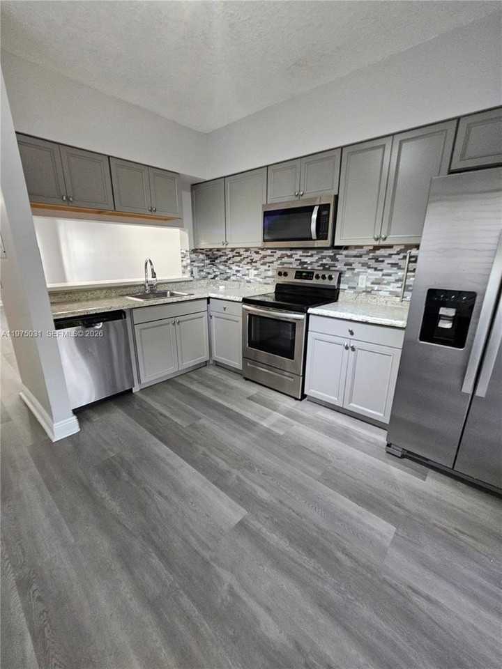 3305 Cabaret Ln #3305 - Photo 5 of 18