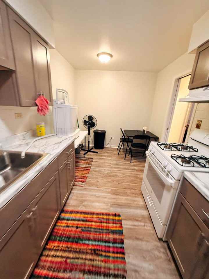 600 Mckinley Ave - Photo 5 of 10