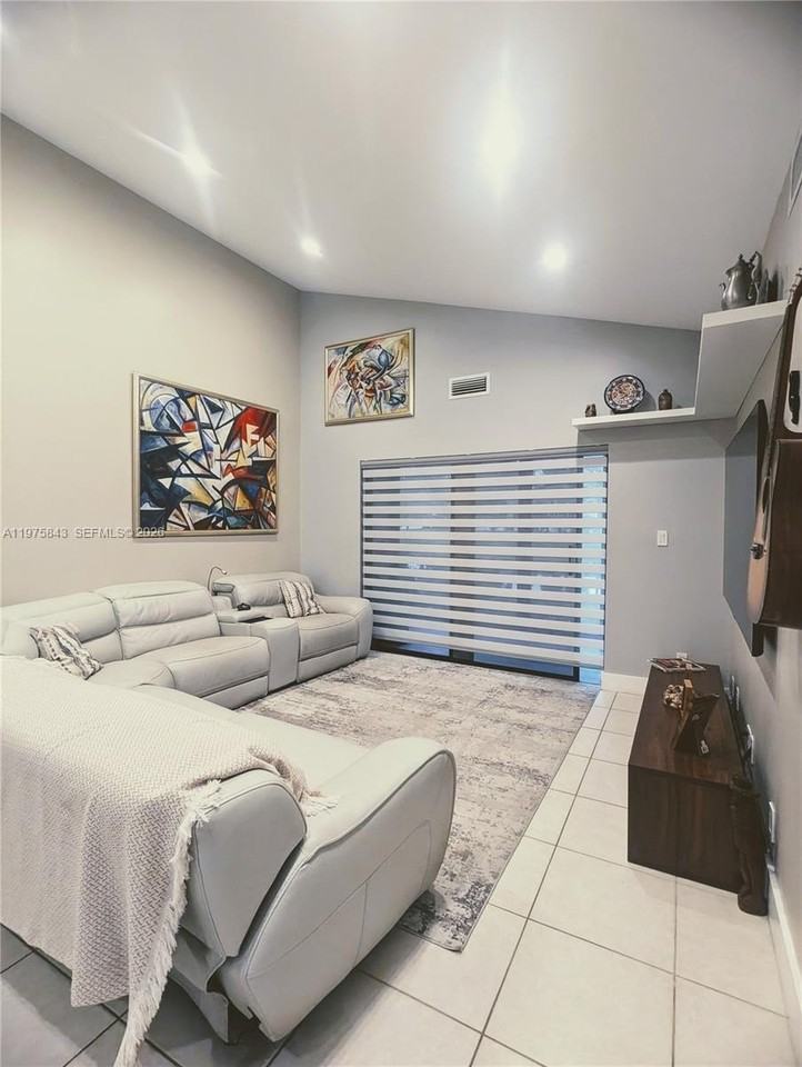 679 Racquet Club Rd #4 - Photo 4 of 20