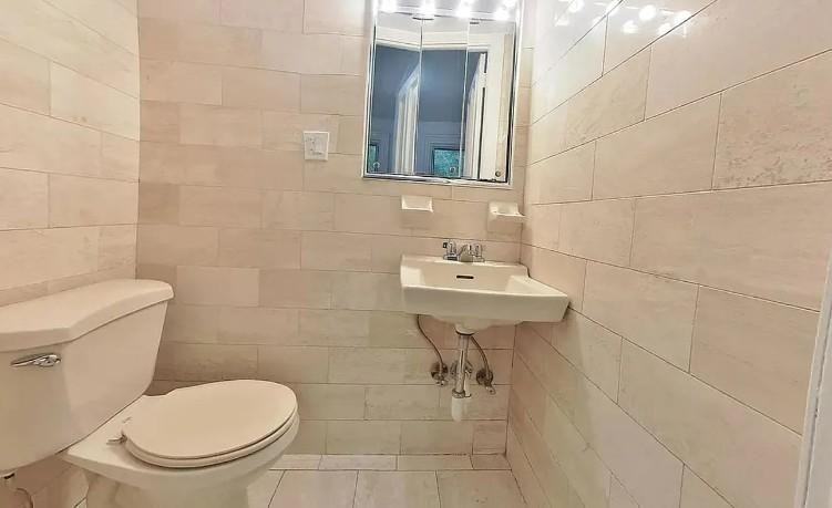 145 E 61st St - Photo 6 of 6