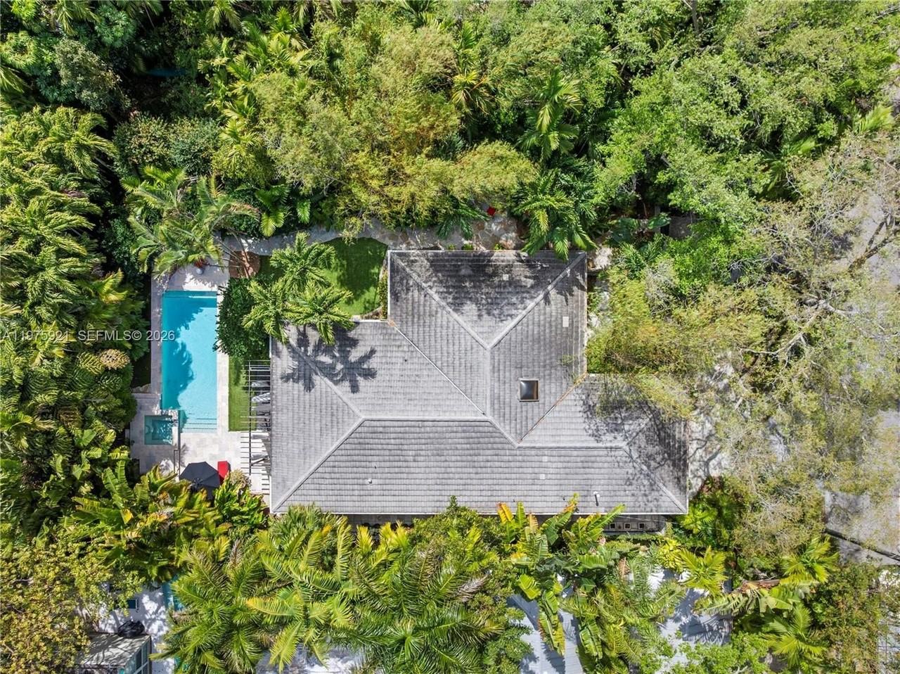 3821 Braganza Ave #3821 - Photo 4 of 50