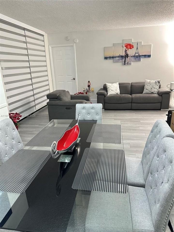 2055 Sw 122nd Ave #425 - Photo 3 of 21