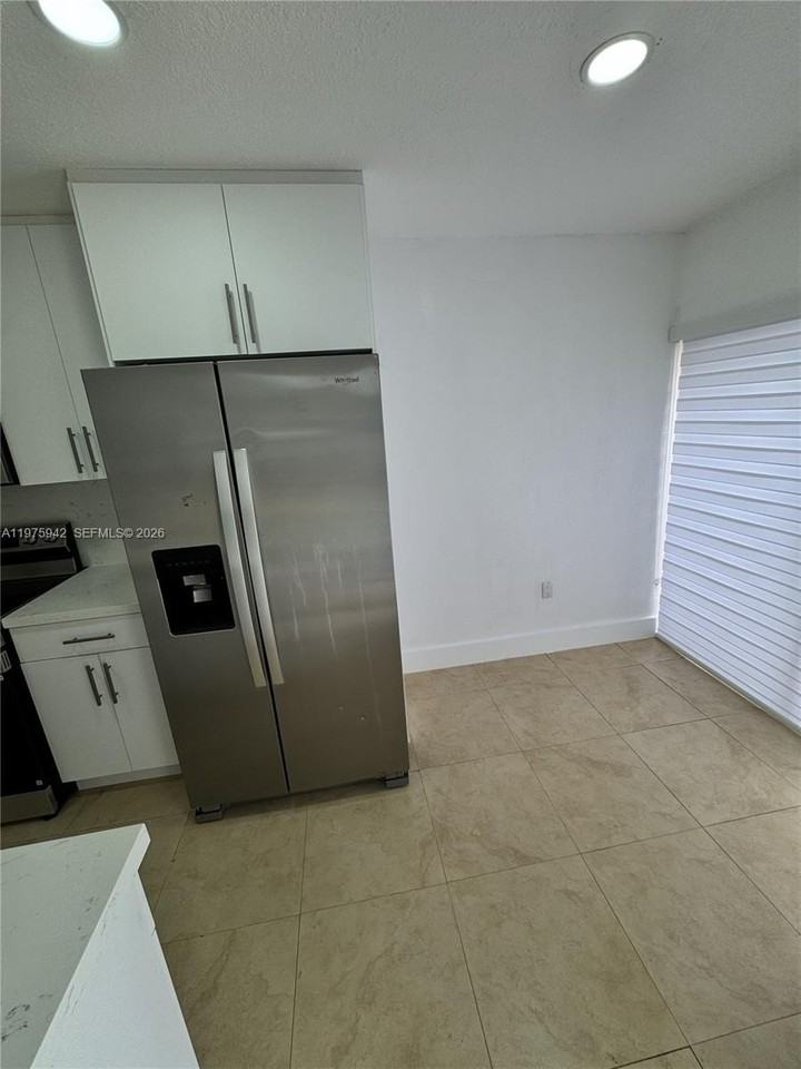 8341 Sw 148th Pl #8341 - Photo 6 of 21