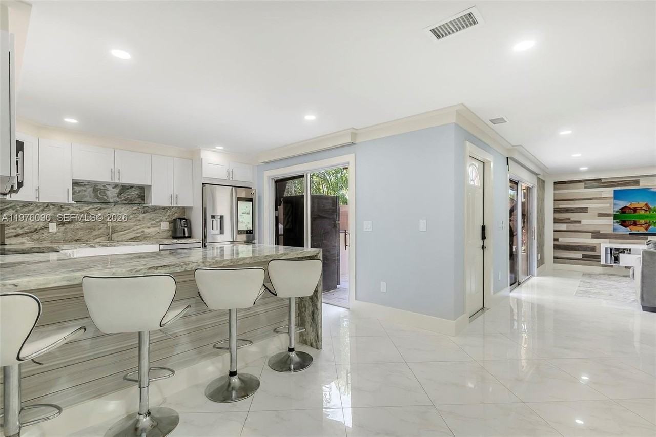 22168 Boca Rancho Dr #B - Photo 7 of 30