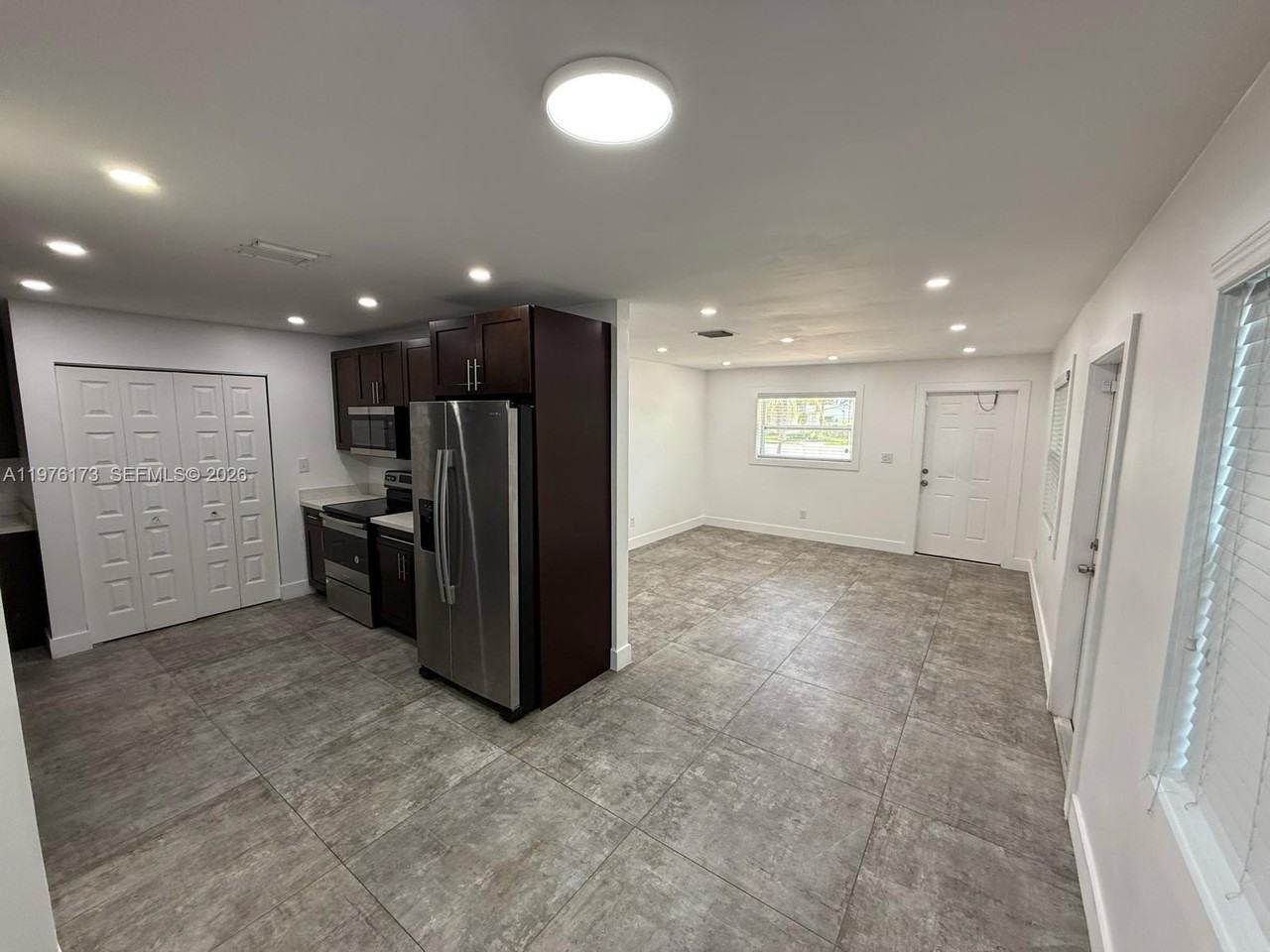 11801 Sw 180th St - Photo 2 of 14