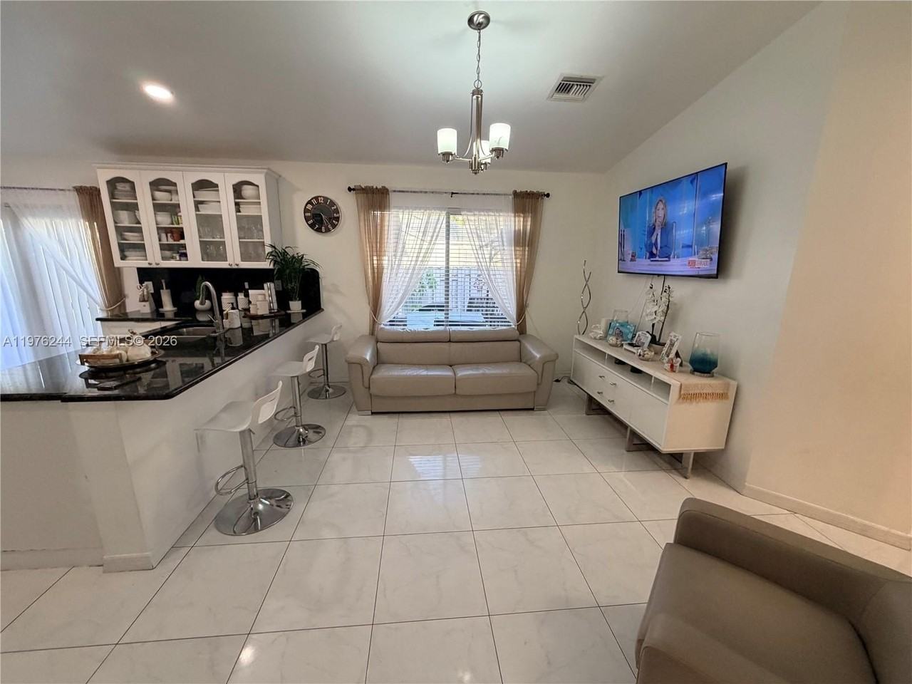 14712 Sw 123rd Ave - Photo 7 of 21