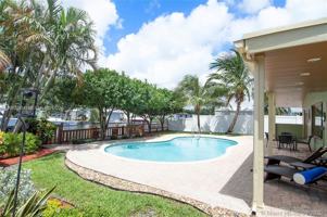 featured image of 4701 Sw 34th Dr