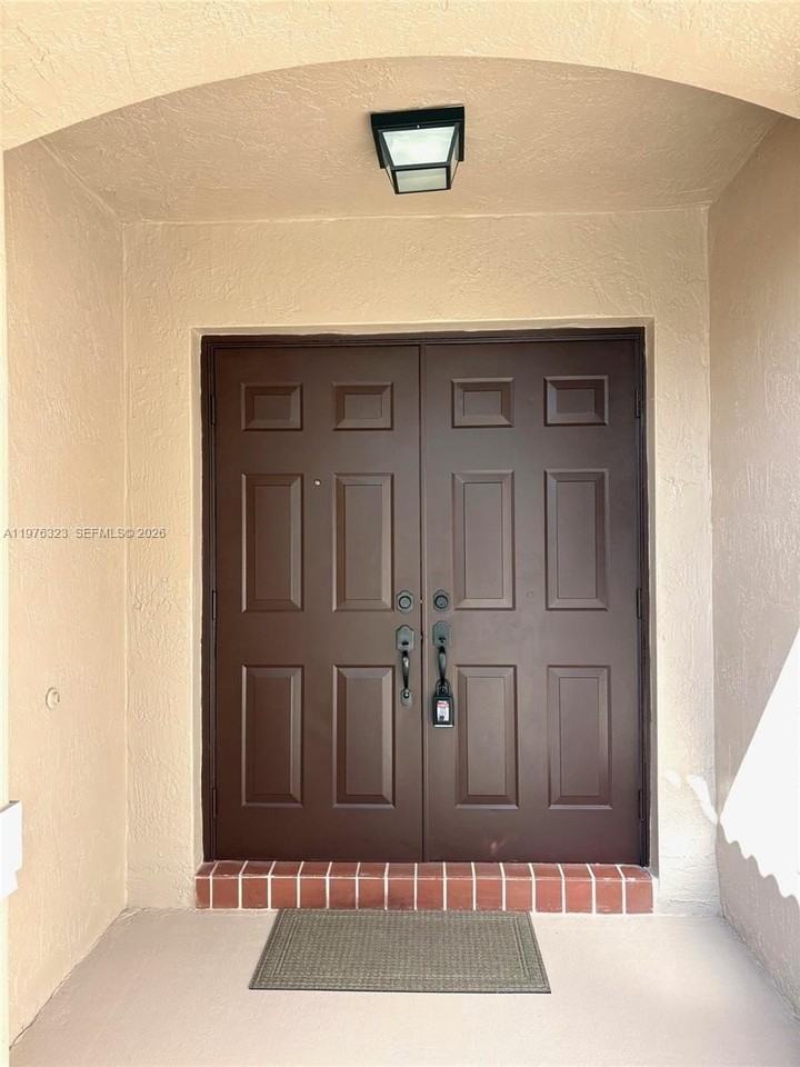 14215 Nw 21st St - Photo 3 of 49