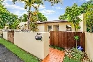 13726 Kendale Lakes Dr #13726