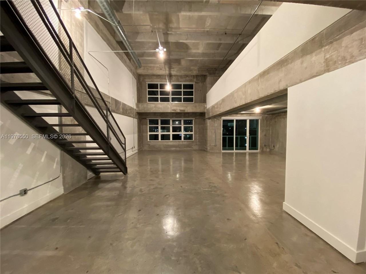 1749 Ne Miami Ct #505 - Photo 2 of 19