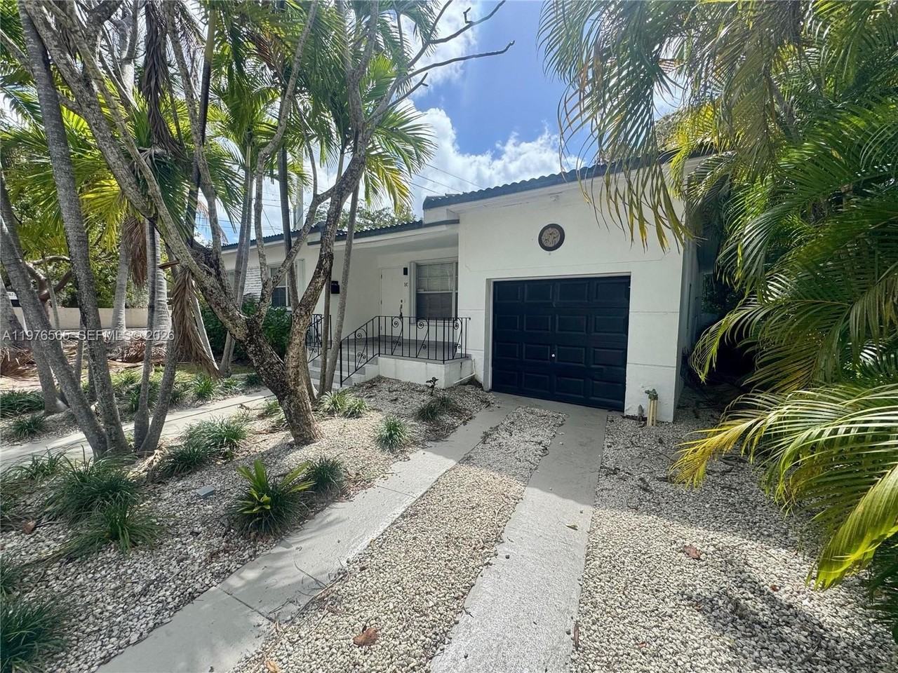 100 Sw 30th Rd - Photo 4 of 21