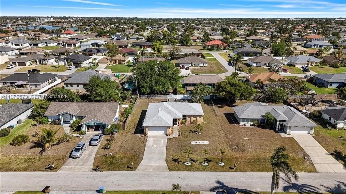 1205 Sw 29th Ter #0 - Photo 3 of 22