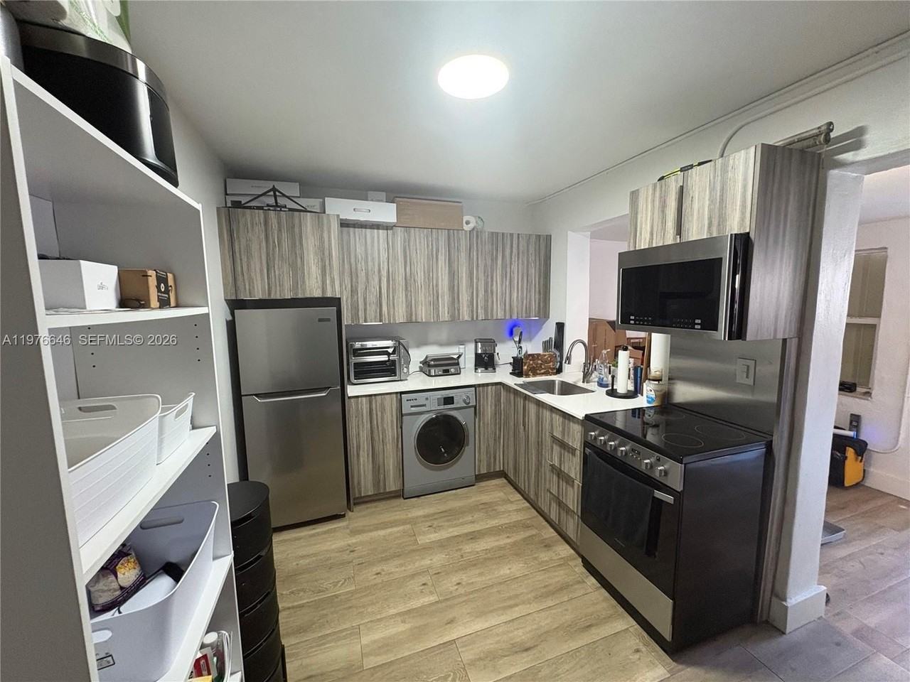 2276 Sw 2nd St #2276 - Photo 4 of 11