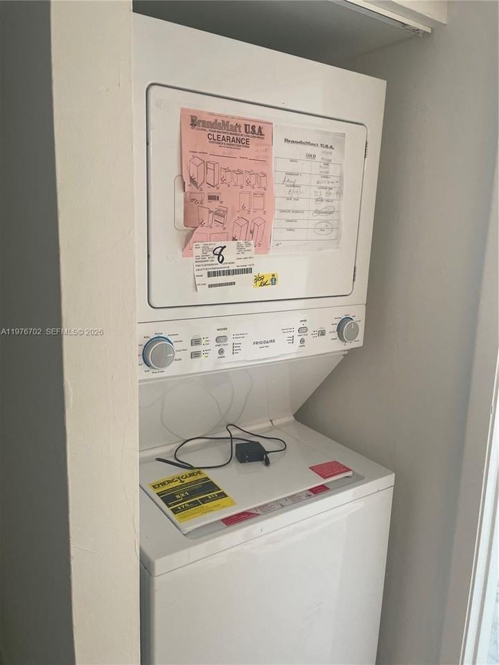 20725 Ne 8th Ct #203-11 - Photo 7 of 7