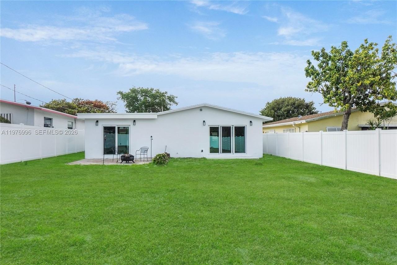 461 Sw 1st St #461 - Photo 6 of 21