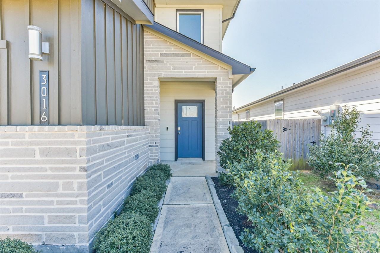 3016 Maughan Heights Trl - Photo 3 of 30