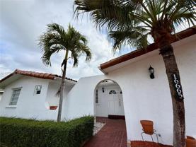 16665 SW SW 93rd Ct - Photo 1 of 1