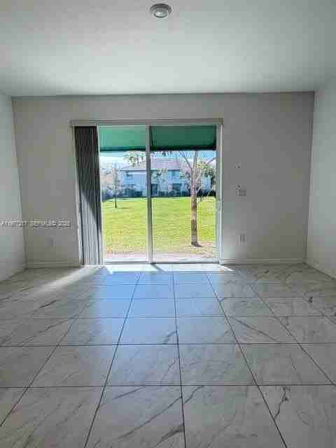 6280 Sw 47th Ct #8 - Photo 7 of 23