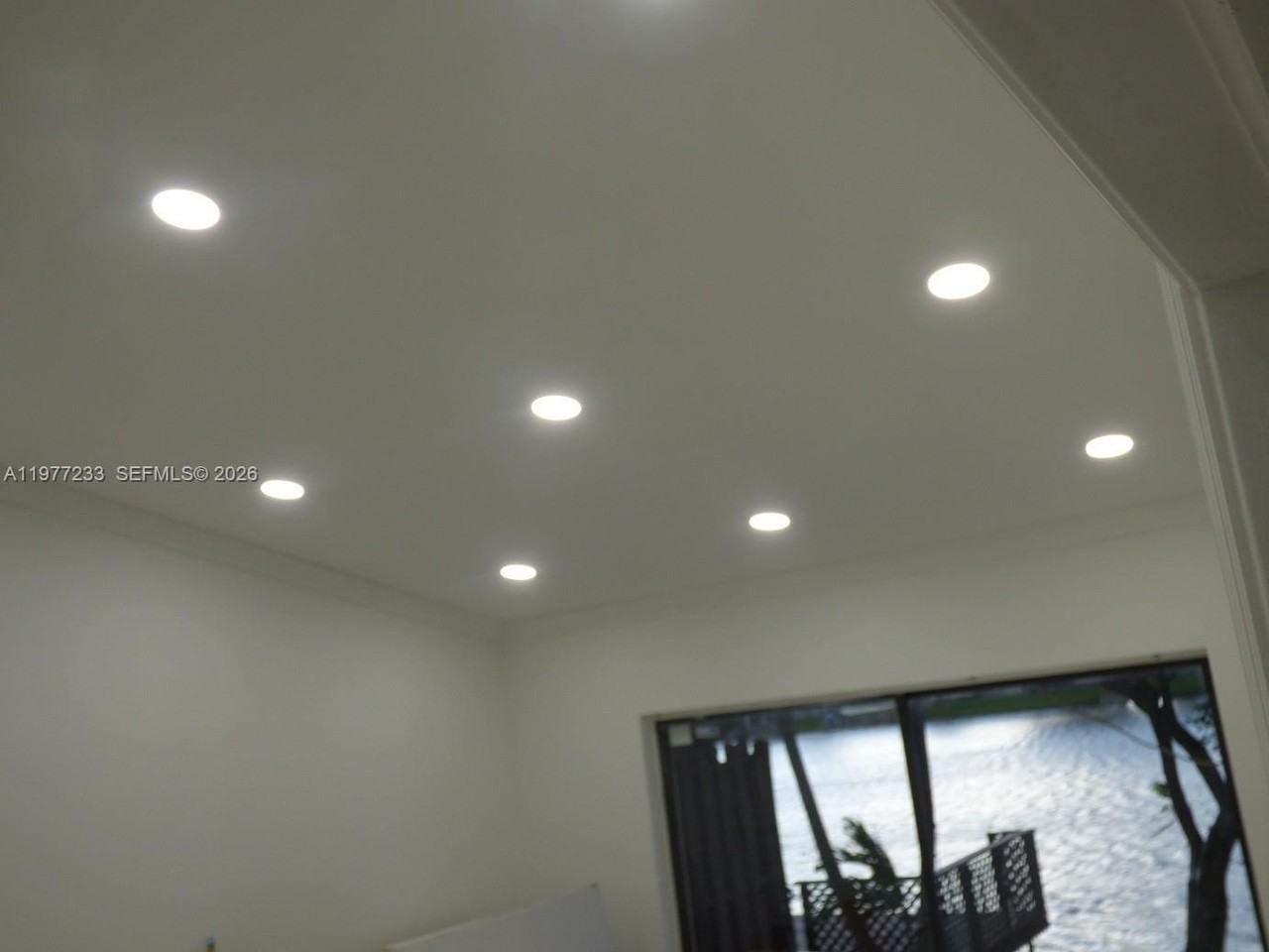 5643 Park Rd - Photo 3 of 9