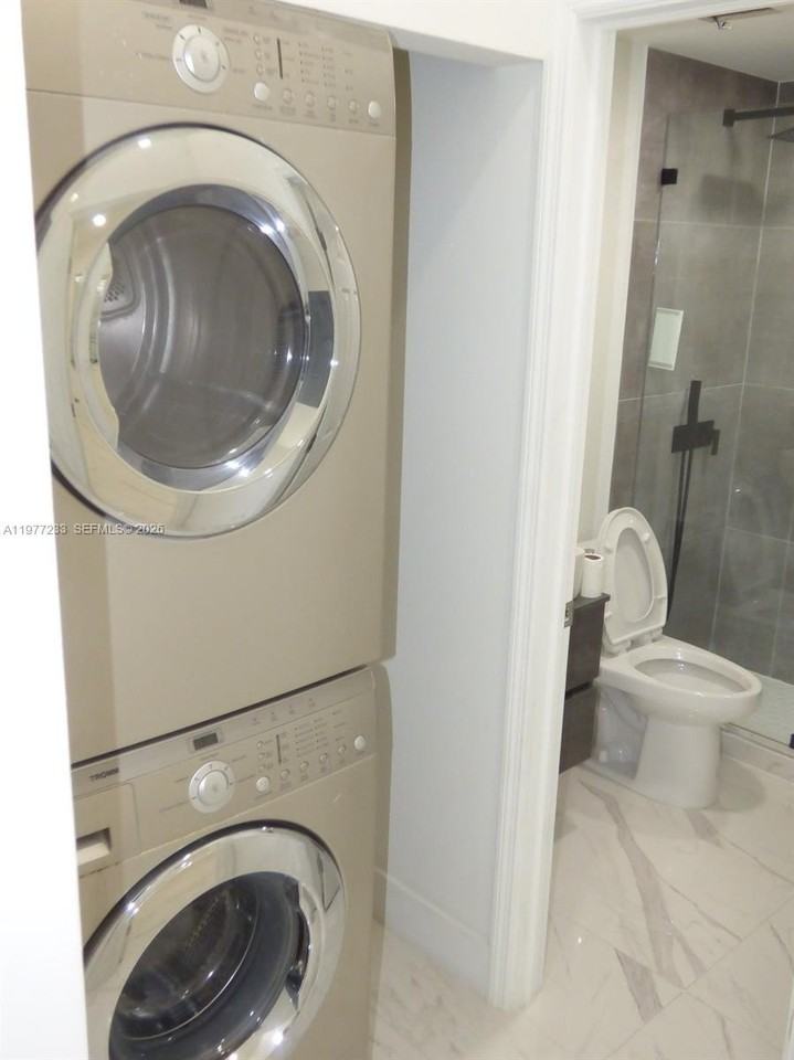 5643 Park Rd - Photo 5 of 9