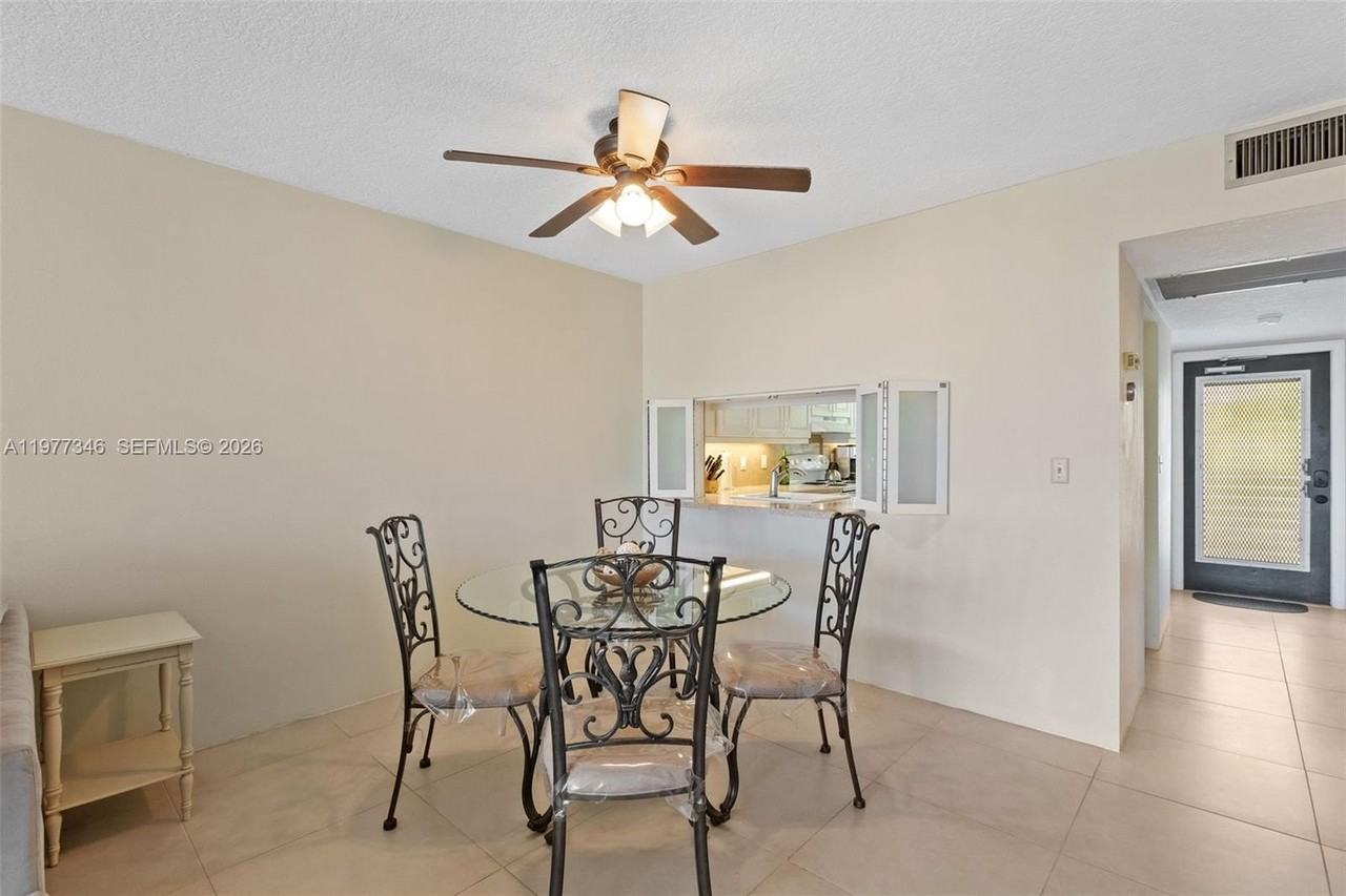 9480 Poinciana Pl #407 - Photo 4 of 22
