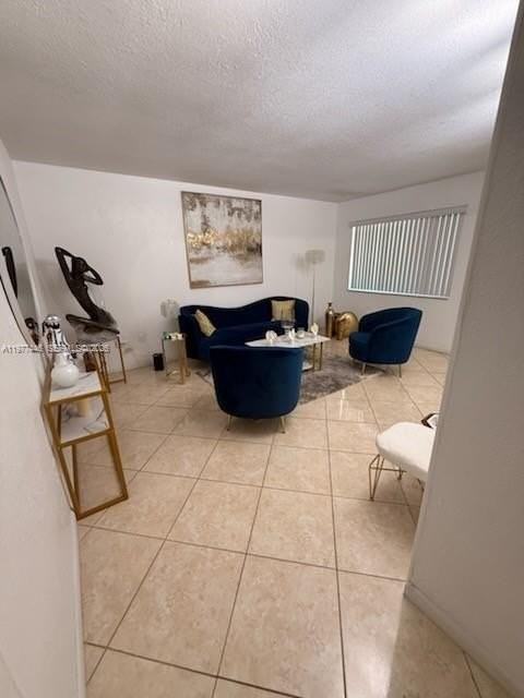 661 Ne 61st St #3 - Photo 3 of 12