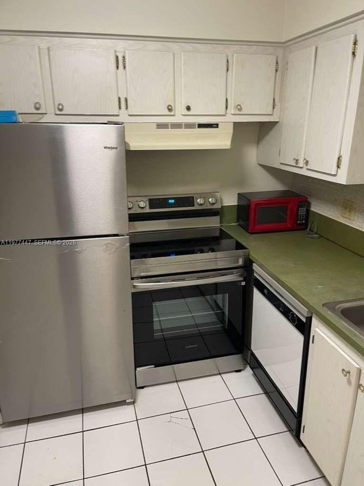 6501 Winfield Blvd #A24 - Photo 2 of 4