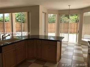 11142 Nw 72nd Ter - Photo 7 of 33