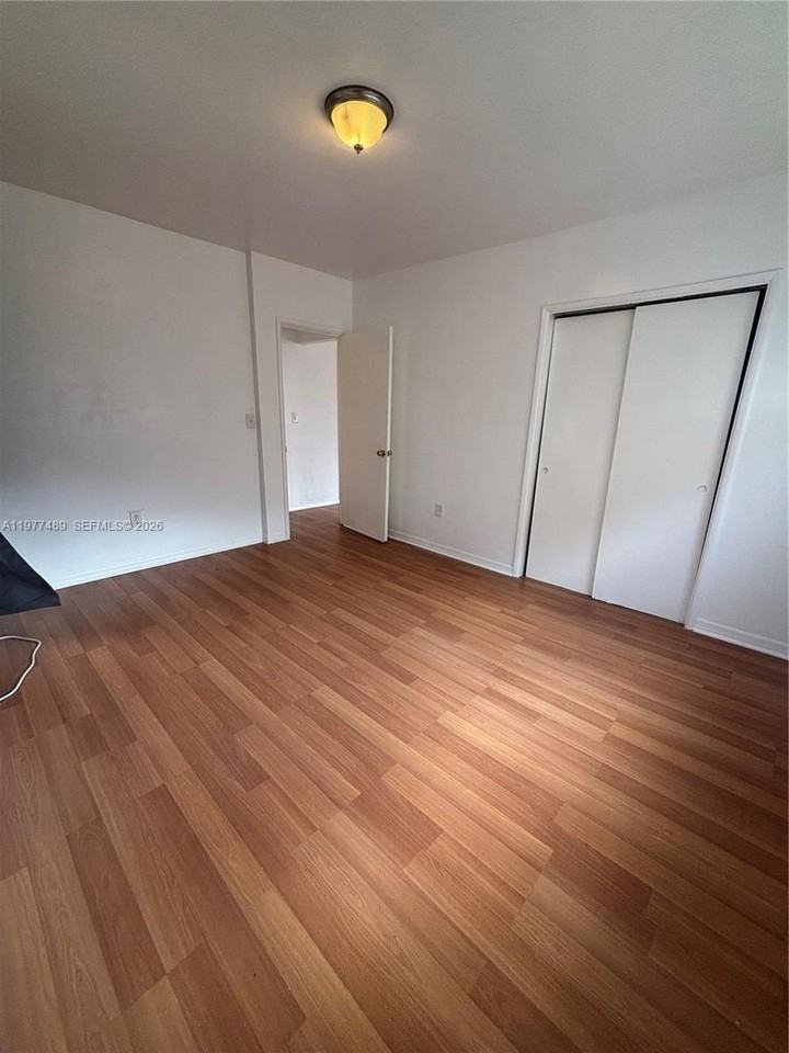 42 Majorca Ave #6 - Photo 2 of 6