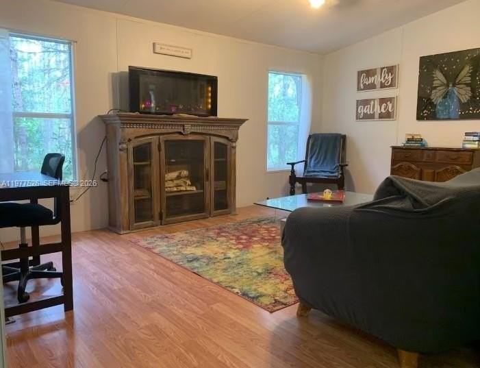 18950 Se 23rd Pl #NA - Photo 2 of 4