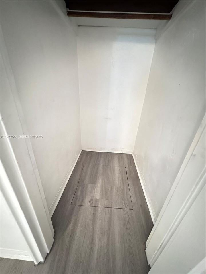 2652 Sw 23rd Ave #BACK - Photo 3 of 11