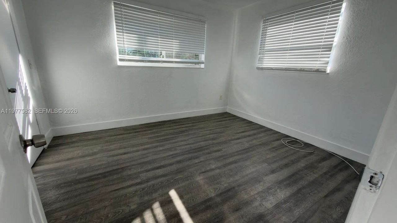 326 Nw 97th St #326 - Photo 5 of 12