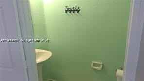 1726 Sw 81st Ter #1726 - Photo 5 of 15