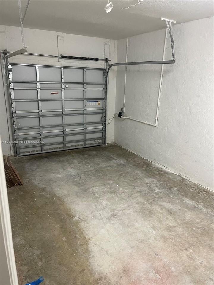 20344 Nw 6th Pl - Photo 5 of 18