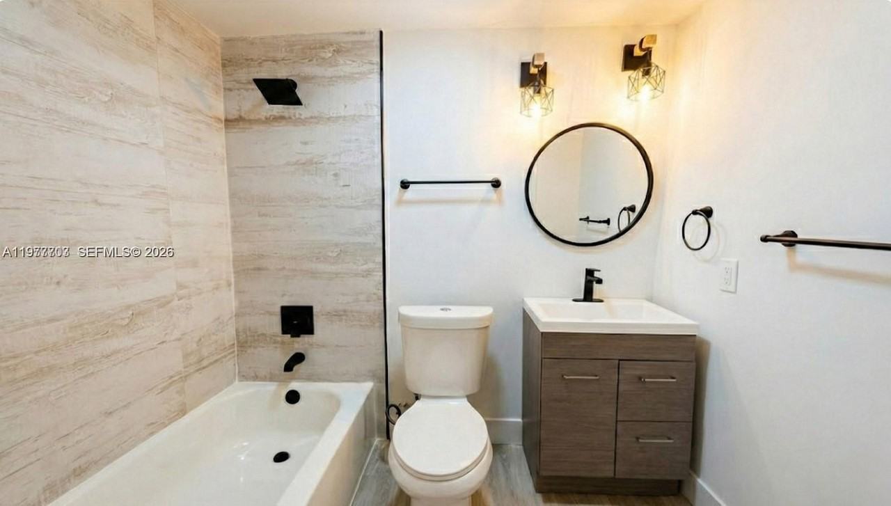 128 Nw 53rd St #C - Photo 2 of 18