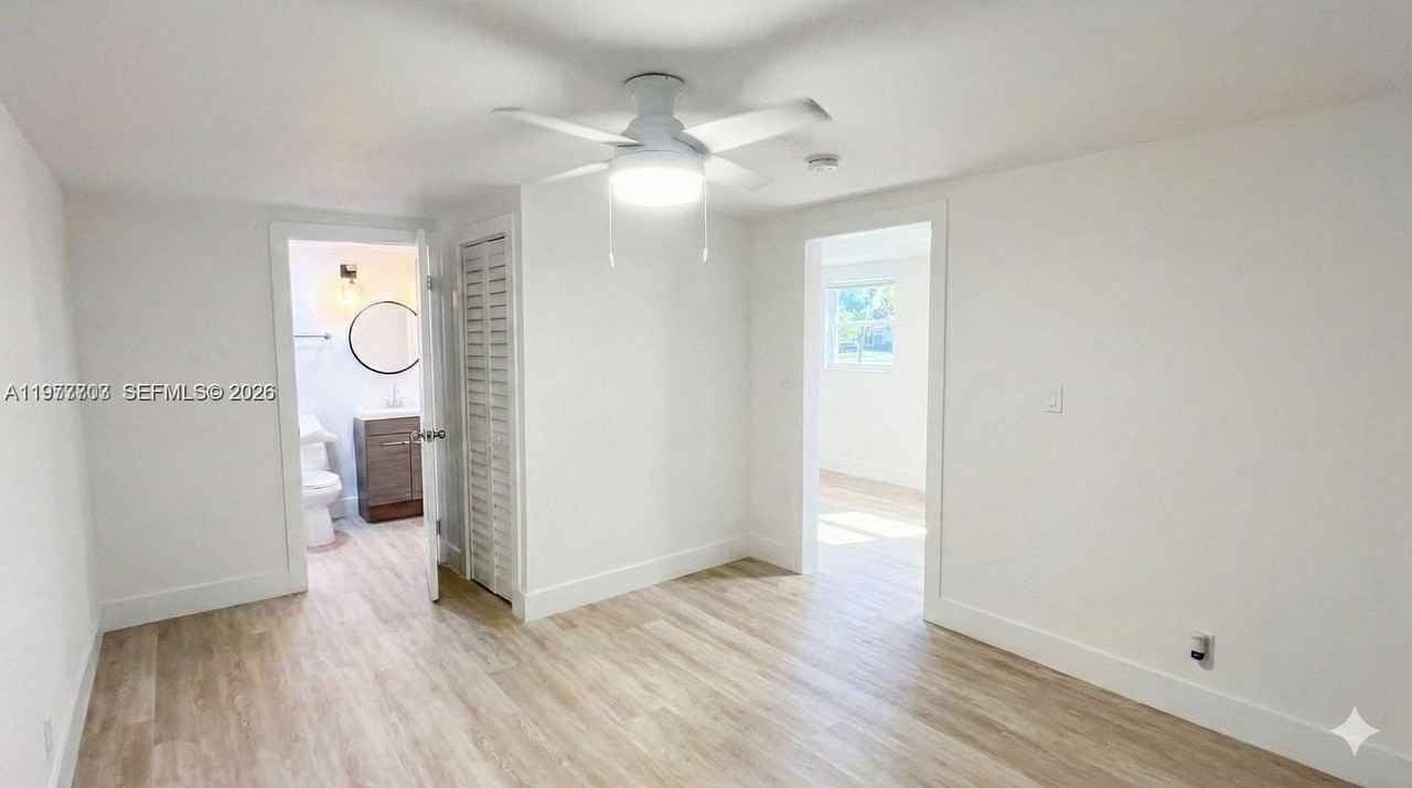 128 Nw 53rd St #C - Photo 6 of 18